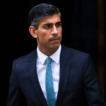 Apple Joins the AI Glasses Competition Following Vision Pro Delay